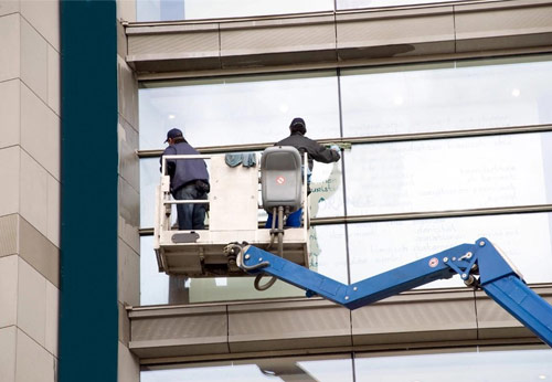 commercial window cleaning services